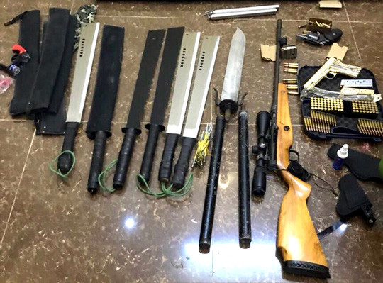 Phát hiện kho vũ khí ngay nhà B13 hàng xóm của ông Bình