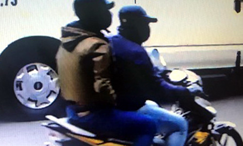 Bắt nhóm đối tượng dùng súng giả cướp ngân hàng giữa ban ngày