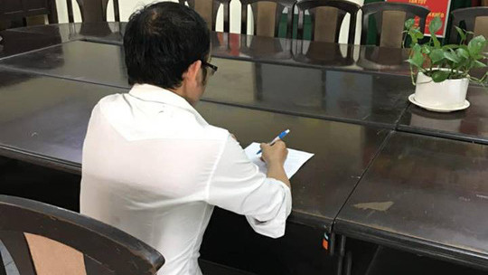 Tư Hiếu, tức Nguyễn Hoàng T. tại công an