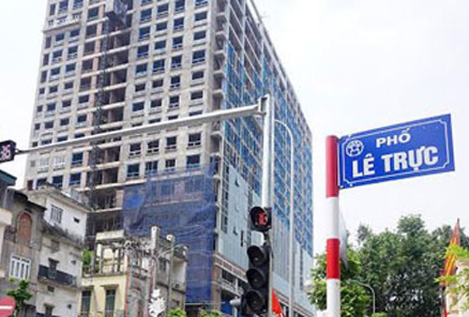 Cao ốc sai phép 8B Lê Trực.