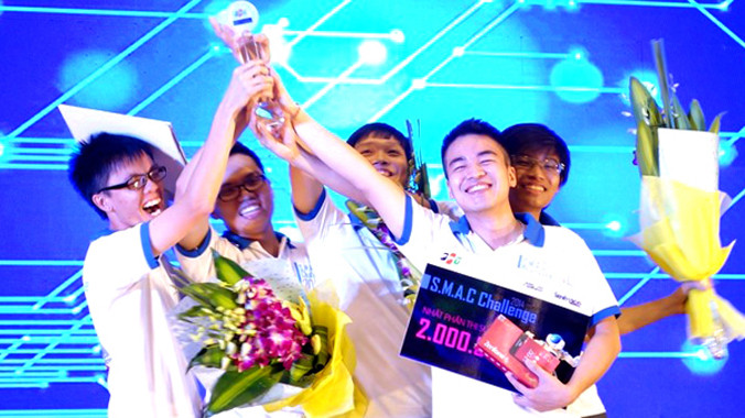 Giải Nhất trị giá 15 triệu đồng đã được trao cho đội FU-Agile đến từ Đại học FPT.