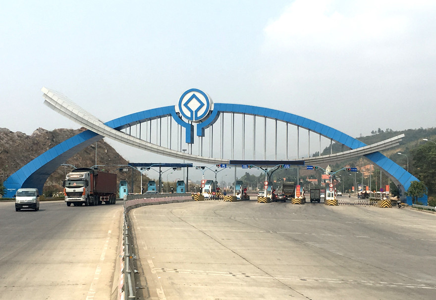 Sau khi tập trung phản đối, người dân sống gần trạm BOT Đại Yên đã được miễn phí 100% cho xe ô tô không kinh doanh. 