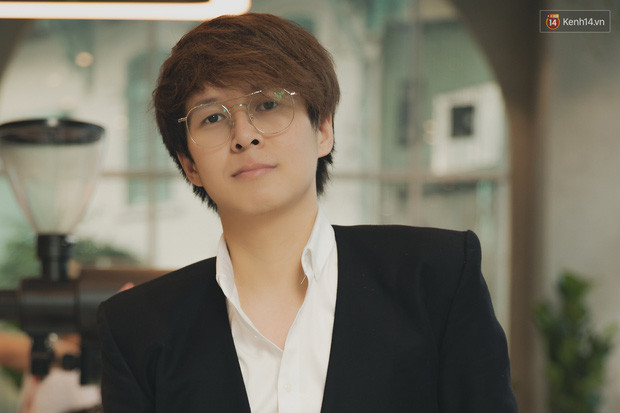 Đạo diễn Vũ Ngọc Phượng đang hôn mê