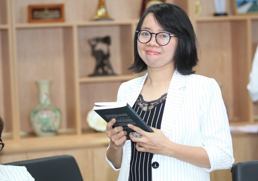 Tác giả Huỳnh Mai Liên ra mắt "Biển là trẻ con" phiên bản 2020