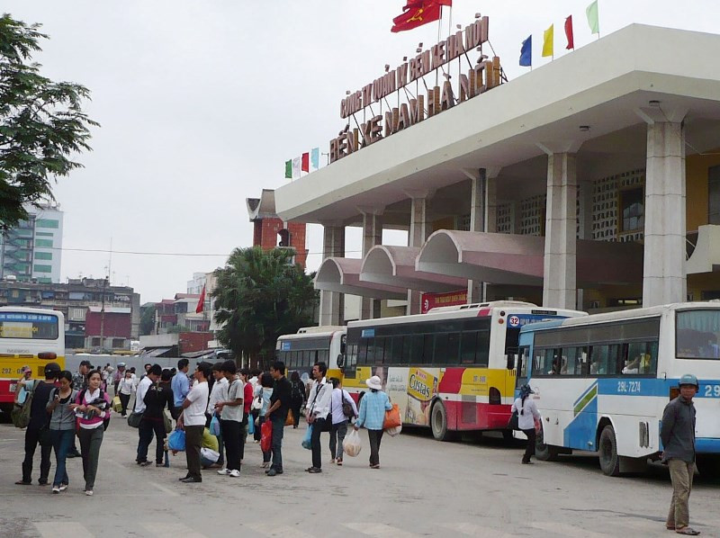 Sở GTVT Hà Nội đang nghiên cứu xây dựng phương án mở cửa bến xe sau 0 giờ. Ảnh: T.Đảng