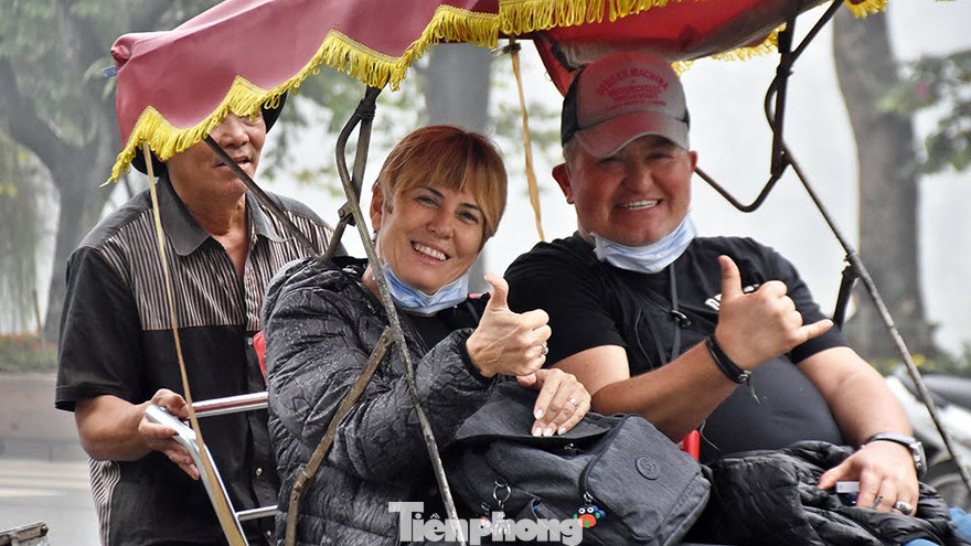 Thống kê được 358 du khách quốc tế bị mắc kẹt vì COVID-19 có nhu cầu về nước