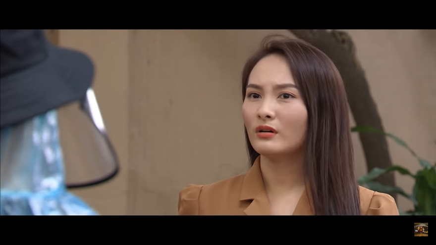 Thư bị mắng vì bố Sơn nghĩ cô trốn cách ly