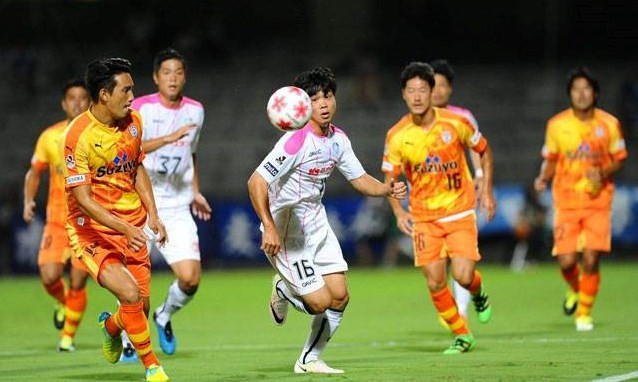 Công Phượng chưa để lại nhiều dấu ấn trong 2 lần đá chính tại Cup Hoàng Đế Nhật Bản. 