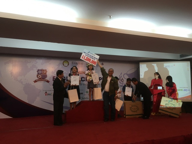 Bé Cao Mỹ Duyên dành ngôi vô địch với nhiều phần thưởng giá trị.