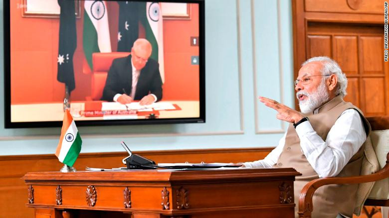 Thủ tướng Ấn Độ Narendra Modi trong hội nghị trực tuyến với Thủ tướng Úc Scott Morrison ngày 4/6. (Ảnh: CNN) 