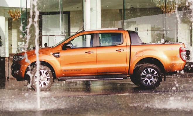 Ford giữ vững tốc độ tăng trưởng với 1.405 xe