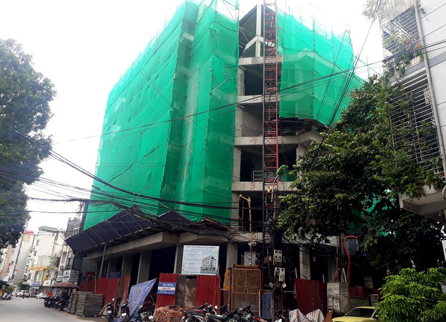 Một công trình vi phạm trật tự xây dựng tại số 2 ngõ Giếng, quận Đống Đa. Ảnh minh họa