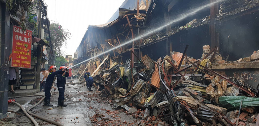 Người dân có thể khởi kiện yêu cầu Công ty Rạng Đông bồi thường 