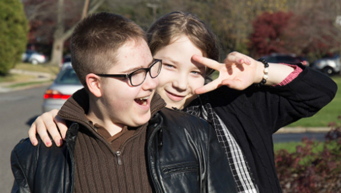 Thomas và Nyr đều là người chuyển giới. Ảnh: Emma.