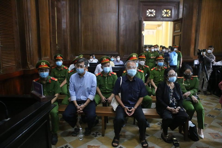 Viện Kiểm sát bảo lưu quan điểm, qua đó đề nghị HĐXX tuyên cả 10 bị cáo cùng phạm tội.