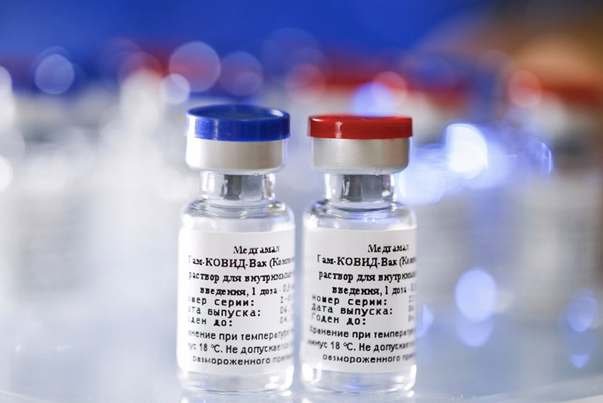 Vắc-xin Spunik V của Nga sắp được tiêm cho các nhóm có nguy cơ cao. (Ảnh: RDIF)