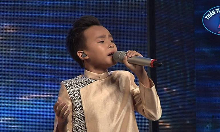 Hồ Văn Cường khiến nhiều người rưng rưng khi ca vọng cổ và hát ca khúc "Hát từ trái tim".