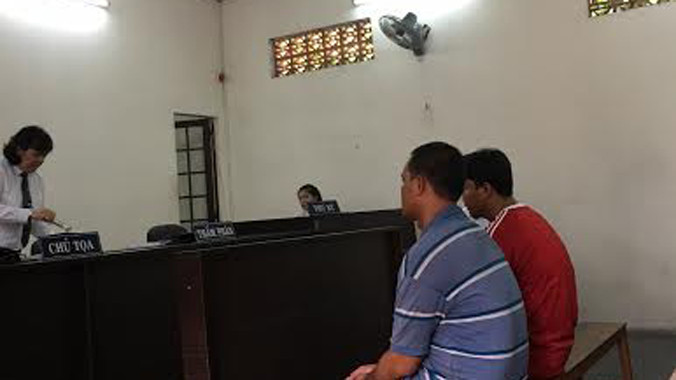 Các bị cáo tại tòa. Ảnh: Tân Châu.