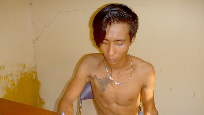 Đối tượng Phan Hoàng Trí tại công an xã Phước Thạnh, TP Mỹ Tho.