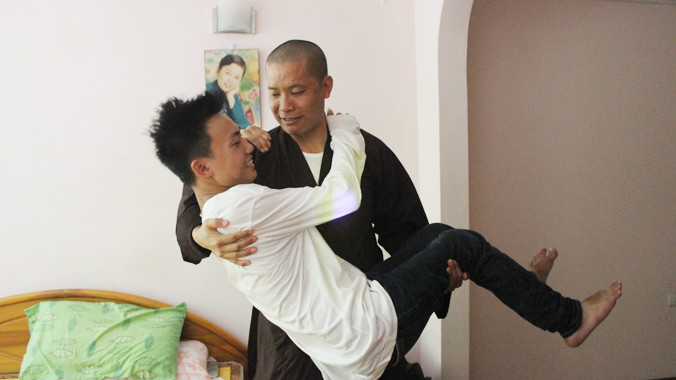 “Em tin khi mình cố gắng sẽ làm được rất nhiều điều”, thí sinh khuyết tật Nguyễn Mạnh Dương chia sẻ. Ảnh: Trang Thu