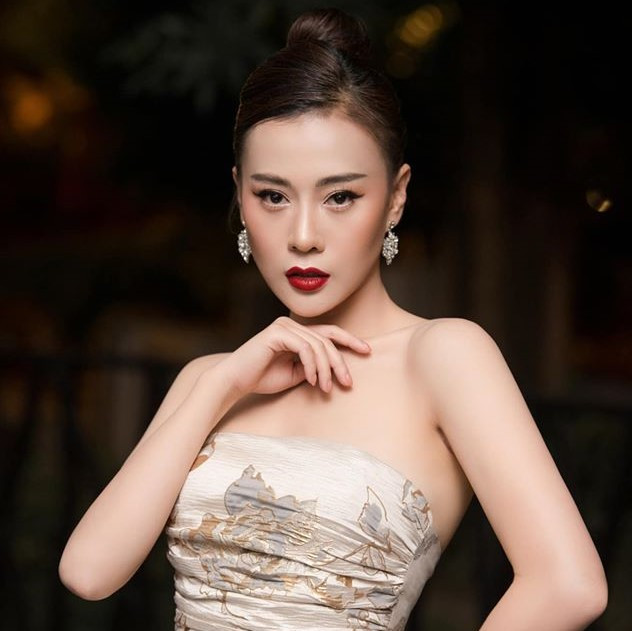 Diễn viên Phương Oanh phải "chạy sô" cùng lúc hai phim