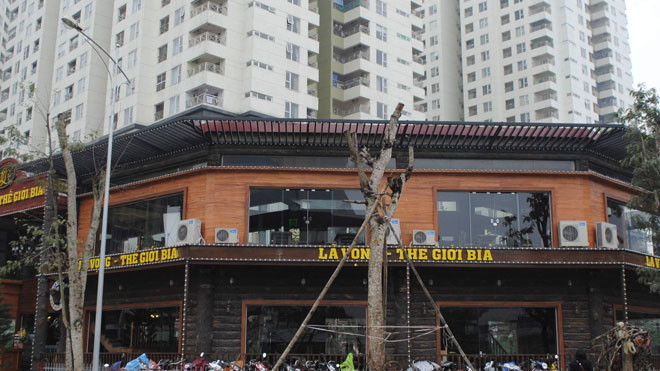  Được cấp phép xây 1 tầng nhưng chủ đầu tư đã biến thành nhà 2 tầng. ẢNH: HÀ ANH