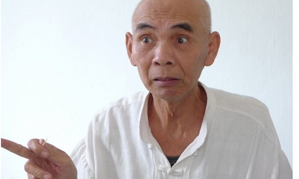 NSƯT Duy Hậu trong phim "Sóng ở đáy sông".