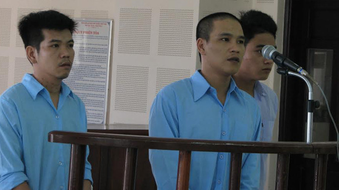 Các bị cáo tại tòa.