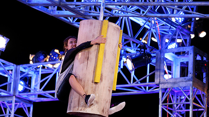 Nhã Phương mắc sai lầm khi tham gia Sasuke