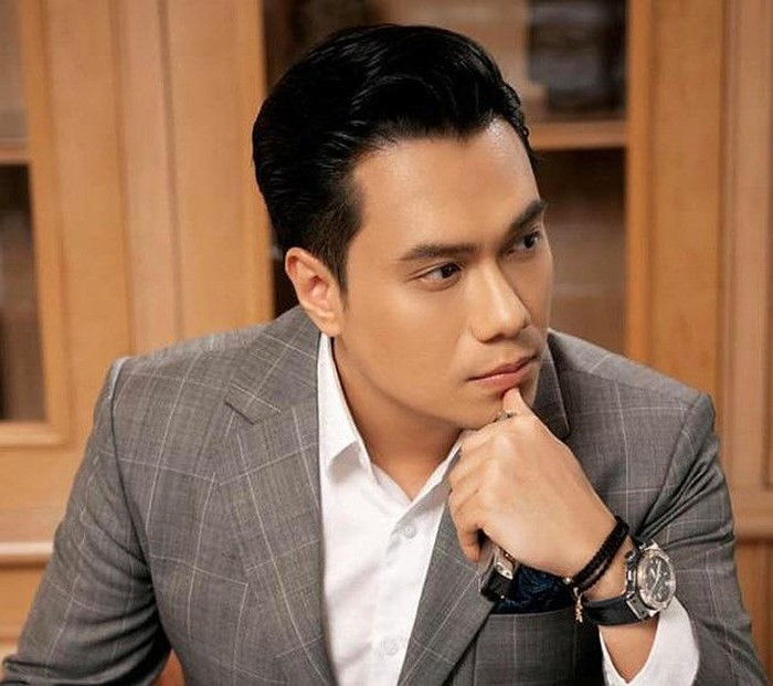 Diễn viên Việt Anh.