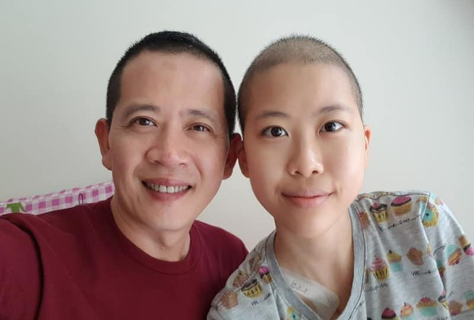 Đạo diễn Đỗ Đức Thành và con gái đã trải qua một hành trình đầy cam go trước khi Anna qua đời vì căn bệnh ung thư máu. 