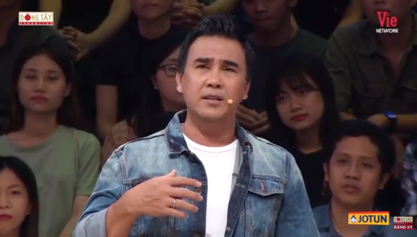 MC Quyền Linh nghẹn ngào kể về mối tình đầu của mình trên truyền hình