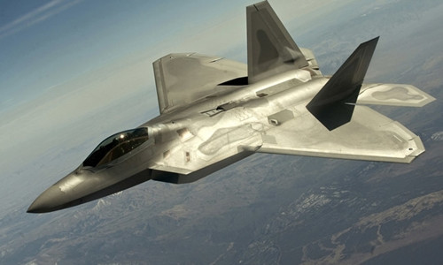 Chiến đấu cơ F-22 của Mỹ. Ảnh: Reuters.