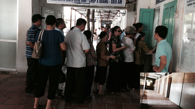 Nhiều máy X quang, siêu âm tại Bệnh viện Thanh Nhàn có thời gian thuê lên tới 10 năm (ảnh lớn) Đây là khu Nhà ăn Bệnh viện Thanh Nhàn được “XHH” tối thiểu 20 năm! (ảnh nhỏ). Ảnh: Tuấn Minh