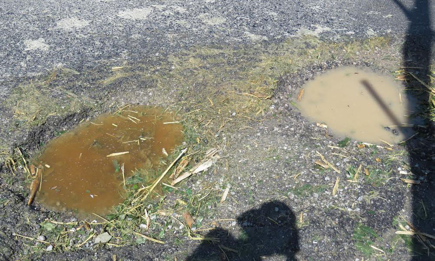 Vừa tu sửa, đường nghìn tỷ đã dày đặc ổ gà, ổ trâu	