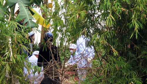 Công an tỉnh Hải Dương tiến hành khám nghiệm tử thi.