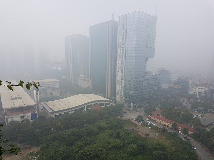 Khu vực Trần Duy Hưng - Hoàng Đạo Thuý chụp lúc 8h30 sáng nay.