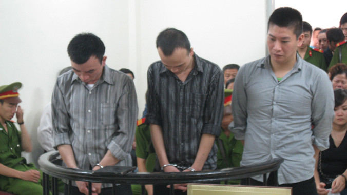 Các bị cáo tại toà