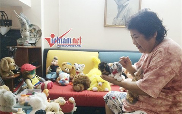 NSƯT Minh Vượng và bộ sưu tập thú nhồi bông.