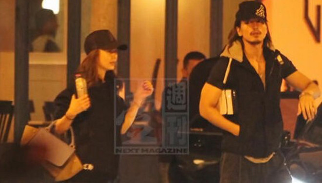 Lâm Tâm Như và Ngôn Thừa Húc rời nhà hàng vào lúc nửa đêm.