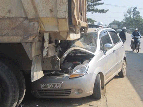 Ngăn chặn "con nghiện" cầm lái: Kiểm soát tài xế bằng hồ sơ điện tử