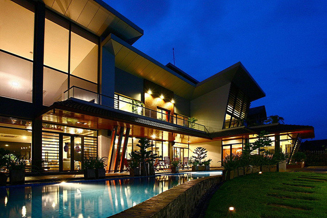 Ngắm biệt thự tuyệt đẹp bên bờ vịnh Hạ Long