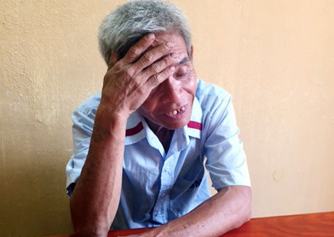 Kẻ sát nhân tại cơ quan điều tra.