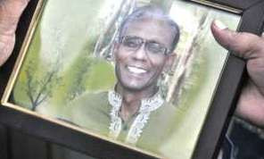 Giáo sư Rezaul Karim Siddique.