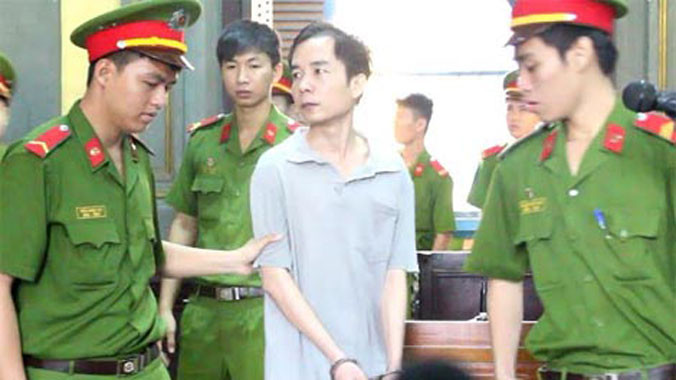 Bị cáo Sơn sau phiên xử.