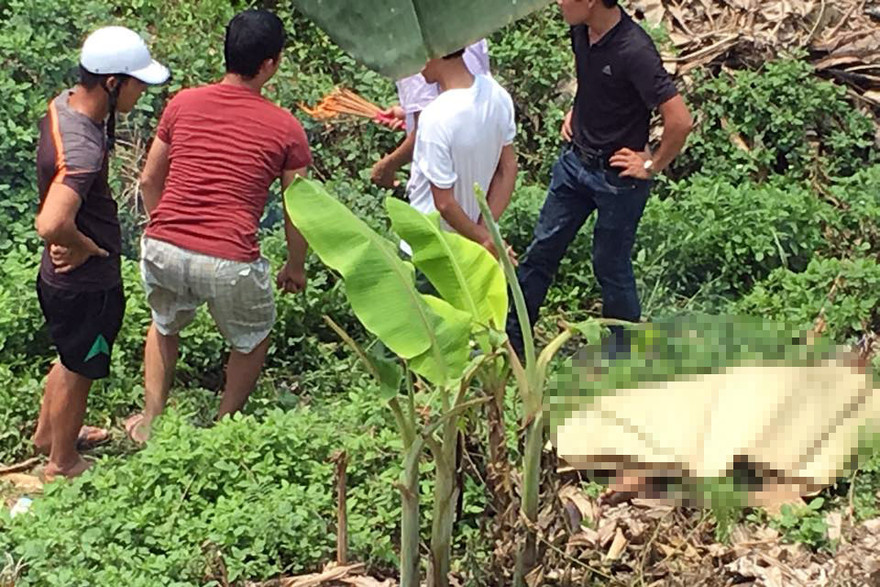 Thi thể nam thanh niên.