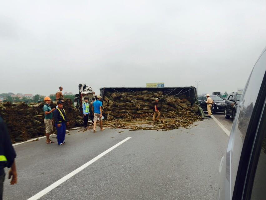 Hiện trường vụ tai nạn. Ảnh: Otofun.