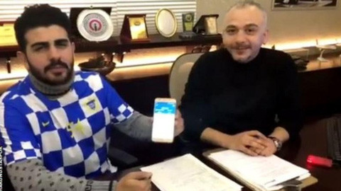 Xuất hiện CLB đầu tiên mua cầu thủ bằng… Bitcoin