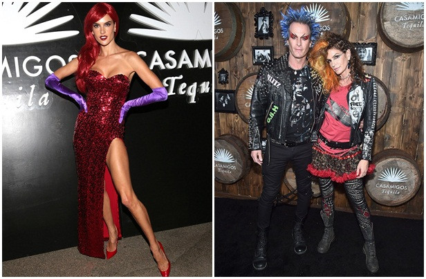 Alessandra Ambrosio diện váy xẻ cực cao ở tiệc Halloween