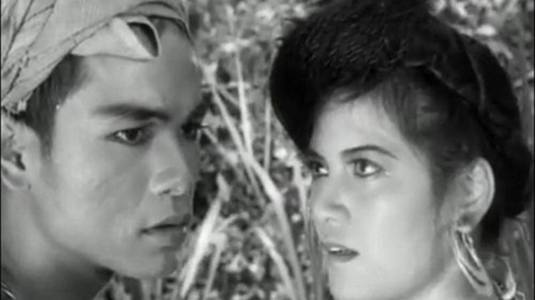 NSND Trần Phương trong vai A Phủ (Vợ chồng A Phủ)